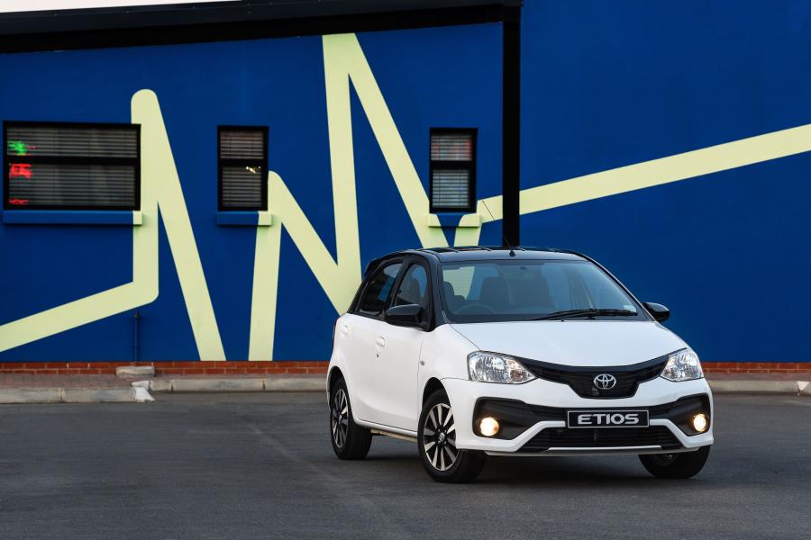  Toyota Etios Sport 2018 года  (ZA) (фото 4 из 33)